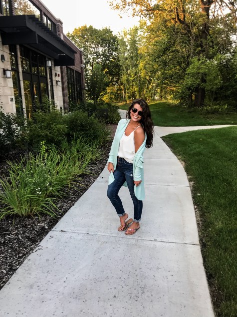 092754B4-83BF-4285-9B86-4027CF52138C